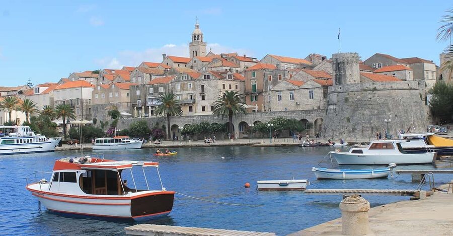 From Dubrovnik: Korcula Island Tour with Wine Tasting - Dubrovnik to Ston: city walls, coffee, and salt-pan vibes