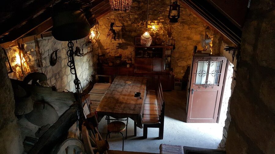 From Dubrovnik: Majkovi Village and Ston Private Food Tour - Majkovi village tastings: more than a snack stop