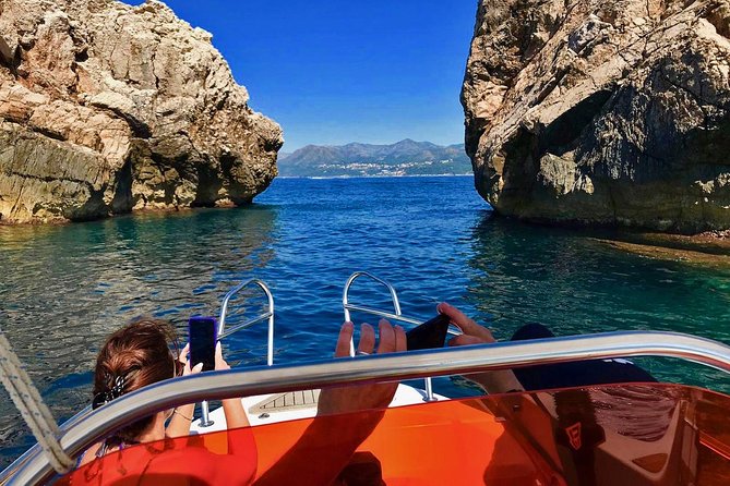 Full-Day Private Boat Tour of Elafiti Island from Dubrovnik - Onboard extras that actually change your comfort