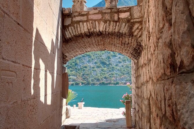 Full Day Private Tour in Montenegro Coast - Dubrovnik return: end where you started