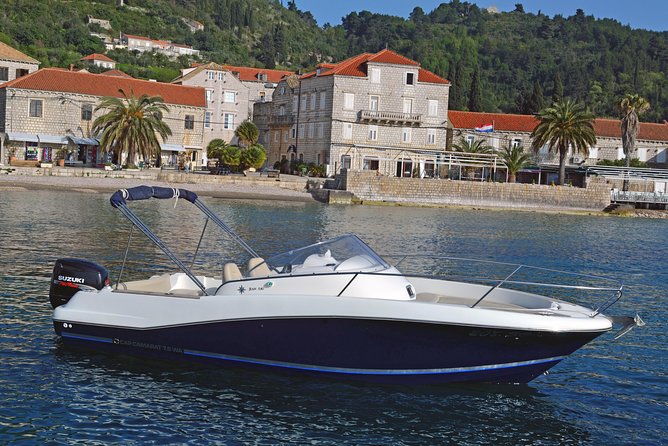 Full day trip to the Elafiti islands with Atlantic ALL INCLUDED - The Jeanneau Cap Camarat 755 WA setup, and why the boat size matters
