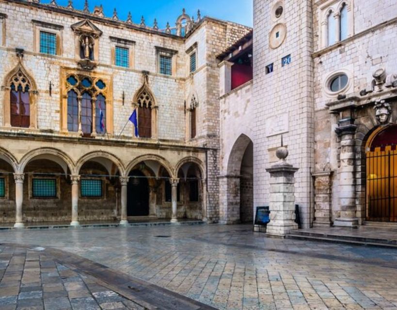 Group tour: Dubrovnik Walking Tour (1h duration, 9:30am, 6pm - Key highlights you should know before you go