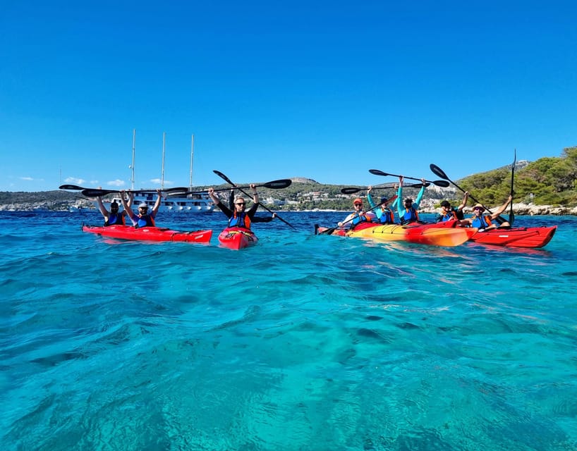 Hvar: Half day kayak tour to Pakleni islands - The 40-minute paddle toward Pakleni islands