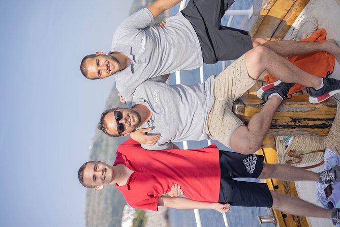 Island Hopping & City Walls Cruise with Food and Open Bar - Logistics That Make This Tour Easier Than DIY Ferries
