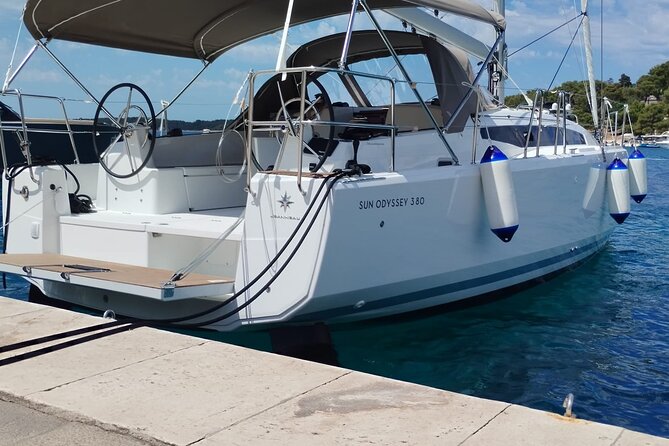 Islands Tour on Luxurious Jeanneau Sun Odyssey - Captain Frano’s sailing style: room, wind, and good stories