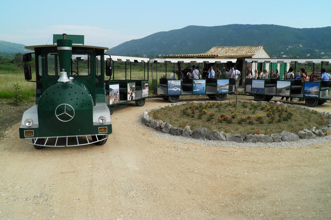 Konavle Valley Wine Tour from Dubrovnik with Train Ride and Wine Tasting - The coach ride plus a small train: an easy way to see the valley