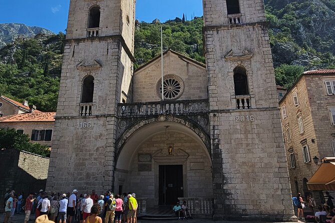 Luxury Day tour to Montenegro - Who Should Book This Montenegro Day Trip?