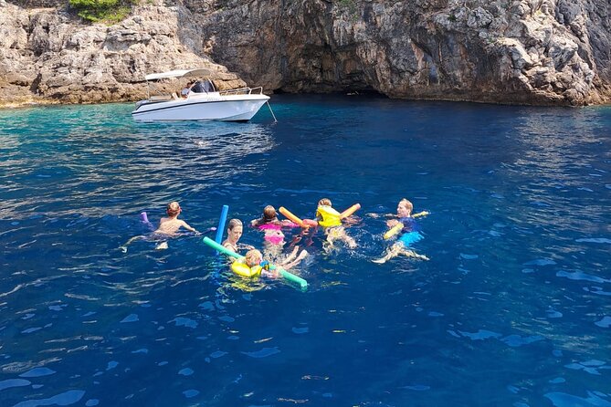 Luxury Elaphite Islands half day Cruise with lunch Apreamare - Šipan Island and the Blue Cave, wine and olive oil on the bigger stage