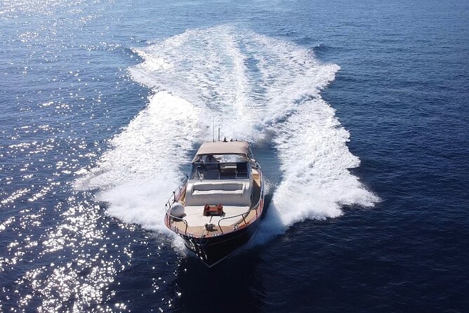 Luxury Elaphite Islands half day Cruise with lunch Apreamare - Service style and the crew, why people keep praising this day