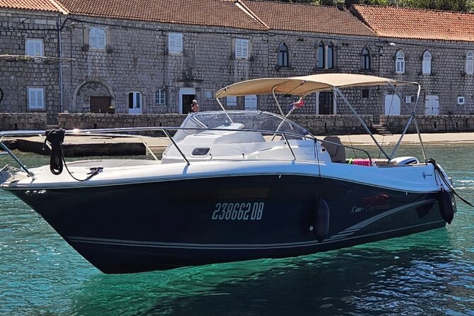 Luxury Private Speedboat Tour Islands & Blue Cave - Key things that make this tour worth your time