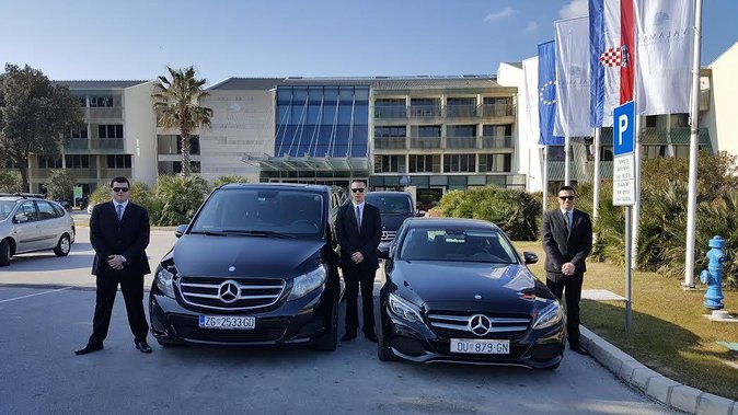 Luxury private transfer: Dubrovnik to Dubrovnik airport - A stress-free Dubrovnik airport transfer, even when timing is tight