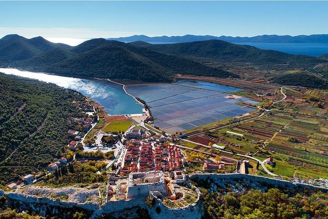 Luxury private transfer Split - Dubrovnik with lunch in Ston - Included essentials vs what you must plan for