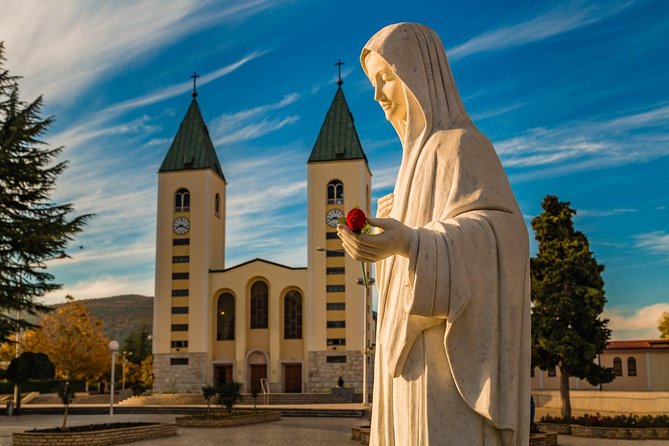 Međugorje Private Tour from Dubrovnik visiting Apparition Hill - Medjugorje From Dubrovnik, and Why Going Private Makes Sense
