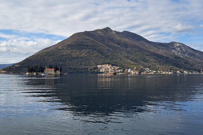 Montenegro Full Day Trip from Dubrovnik (small group) - Kotor Old Town: Walking the Walls and Seeing St. Tryphon