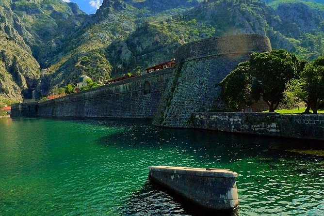 Montenegro Private Tour from Dubrovnik: Kotor & Perast - Kotor First: Old Walls, Venetian Streets, and Two Ways to See It