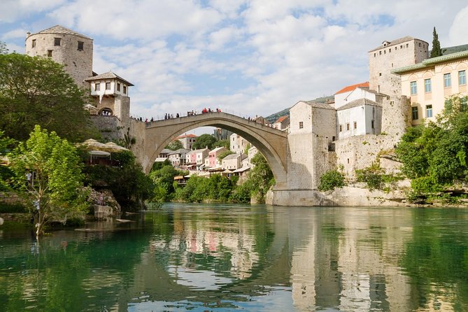 Mostar and Kravice Waterfalls Tour from Dubrovnik (Semi-Private) - Hotel Pickup Timing and the Dubrovnik Old Town Pickup Reality