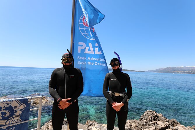 PADI Discover Scuba Diving in Dubrovnik - Meeting at 9:30 AM and getting set up the right way