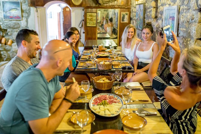 Peljesac&Ston Small-Group Food & Wine Experience from Dubrovnik - Peljesac Peninsula wine tastings: what “6+” really means for you