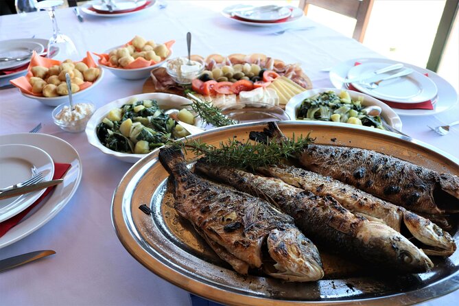 Pelješac Wine, Beach and Lunch - Relaxing Tour from Dubrovnik - Ston Old Town walk, a free warm-up before wine country