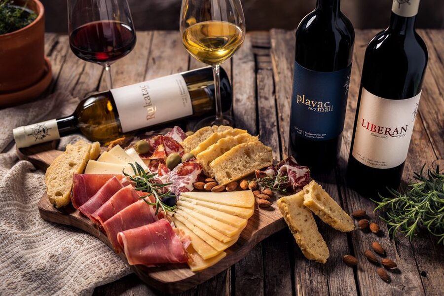 Pelješac wine tasting and local winery visit - Step inside Vinarija Škurla: what the family welcome feels like