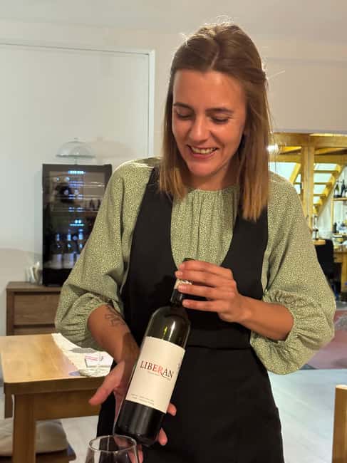 Pelješac wine tasting and local winery visit - The short winery tour: traditional techniques you can actually connect to taste