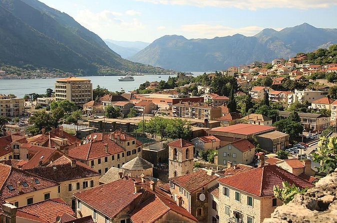 Private 2 hours Walking Tour Games of Thrones in Dubrovnik - Timing, Meeting Point, and Walking Reality in Old Town Dubrovnik