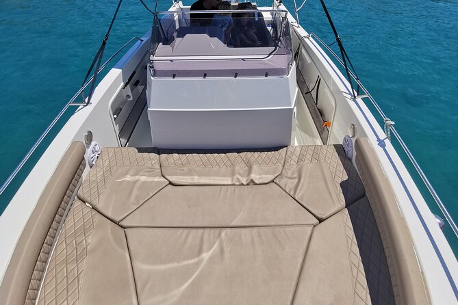 Private boat Tour - Dubrovnik Old Town and Elaphite islands - Dubrovnik from the water, with space to breathe