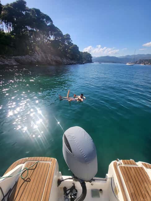 Private Boat Tour Tailor-Made 6h-All Inclusive - Price and value: $480 for up to 6 people