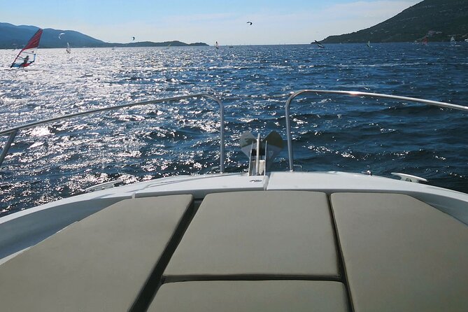 Private Boat Tours Dubrovnik to Hvar - Stop 1: Elaphiti Islands for sunbathing and a proper crew briefing