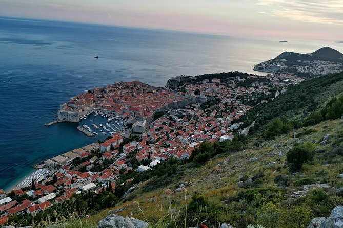 PRIVATE Dubrovnik Panorama sightseeing tour - The guide factor, and why local storytelling matters