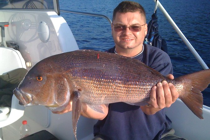 Private fishing tour - Price and value: $467.26 for up to 4 people