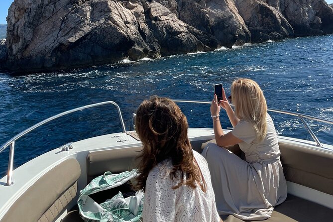 Private Full-Day Tour of Elaphiti Islands by Speedboat - Price and logistics, including the fuel surcharge reality