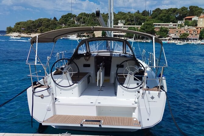 Private Inter-Island Tour from Dubrovnik to Elaphiti Islands - Lopud and Sandy Beach Sun: beach time plus historic and seafood atmosphere