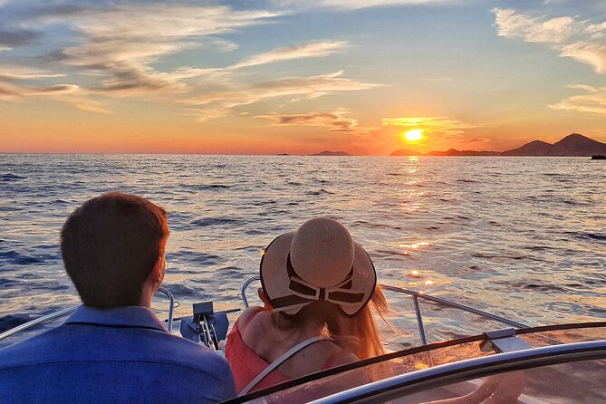 Private romantic Sunset tour - Paulo and the art of a good private skipper