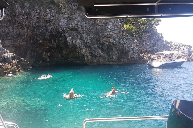Private Speedboat Guided Tour: Explore the best of Dubrovnik Islands - Sunj Beach on Lopud: warm, shallow water and easy hanging out