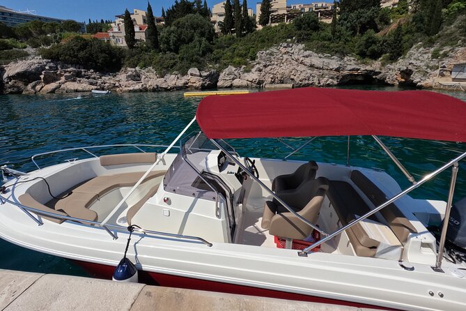 Private Speedboat Tour- Blue cave, sandy beaches and snorkelling - Kolocep Island and the Blue Cave Swim (Plus Other Caves)