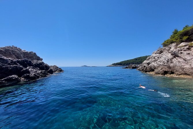Private Speedboat Tour- Blue cave, sandy beaches and snorkelling - Lokrum Island on Request, and the Choice You Make