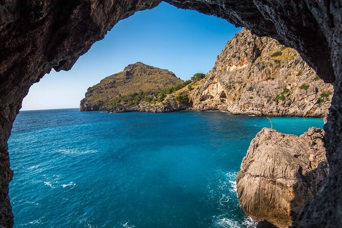 Private Speedboat Tour | Caves Beaches Islands and more - Why this private Dubrovnik speedboat trip feels worth it