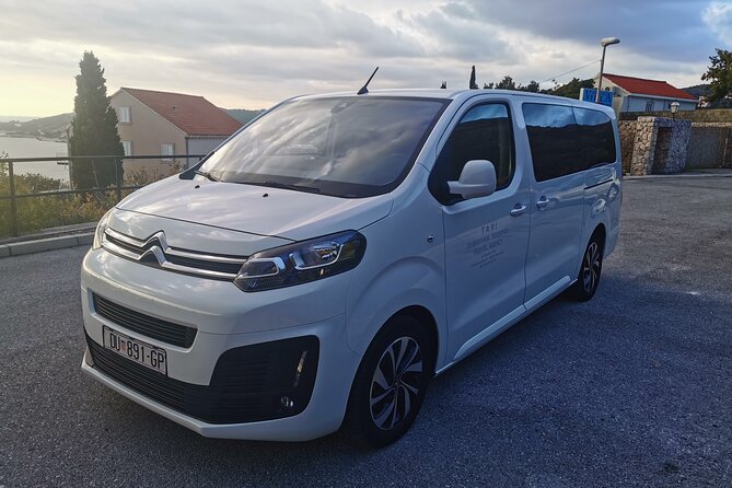 Private Transfer by 8 seats van from and to Dubrovnik Airport - Who This Transfer Suits Best