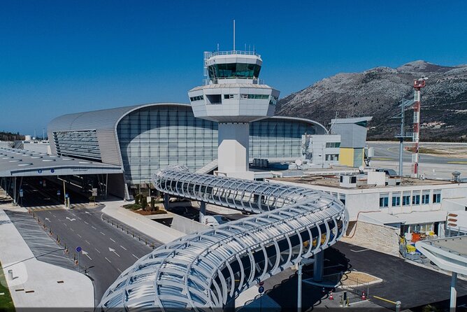 Private Transfer From/To Dubrovnik Airport - Your private car ride: comfort, control, and cleaner logistics
