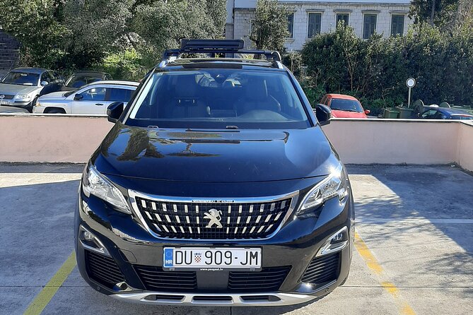 Private Transfer Service in Dubrovnik - A Private Transfer That Starts With a Real Lifeline: The Name Sign