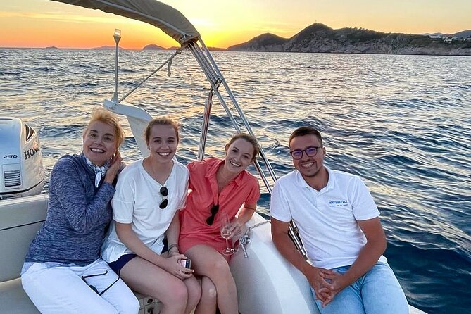 Prosecco & Sunsets: Private Dubrovnik Cruise - Unlimited drinks, snacks, and what that means for your evening schedule