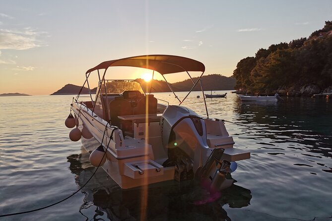 Rent a luxury speed boat for great fun on this Elaphiti Islands tour - Price and Value: $842 for a Group, Not a Solo Ticket