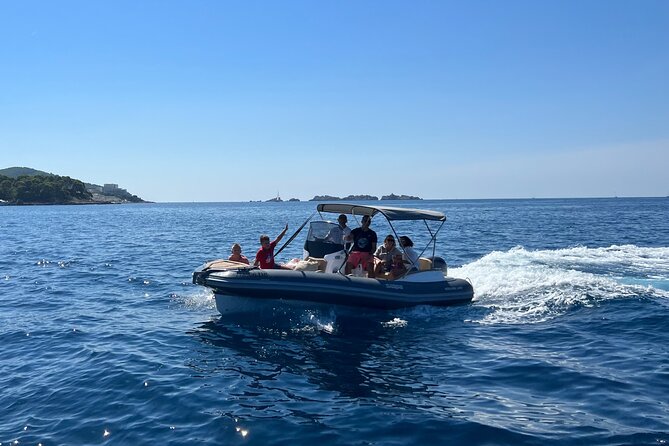Rent a Rib - half day - without skipper - The $360.46 per group price: what you get, and what can add up