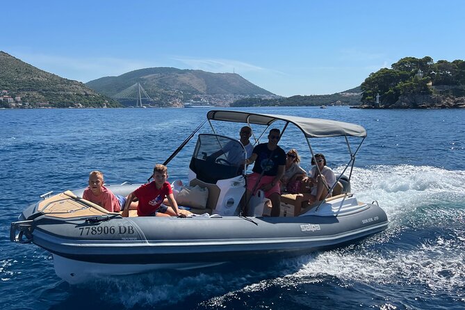 Rent a Rib - half day - without skipper - Comfort and onboard extras that make the half-day feel longer