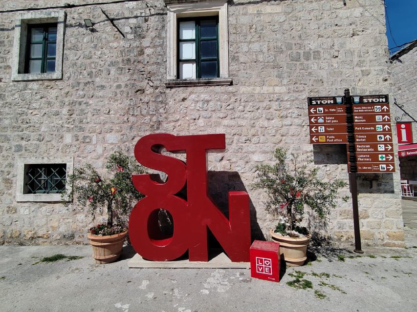 Ston private walking tour with the walls and saltworks visit - Old town orientation: where the medieval town begins to make sense