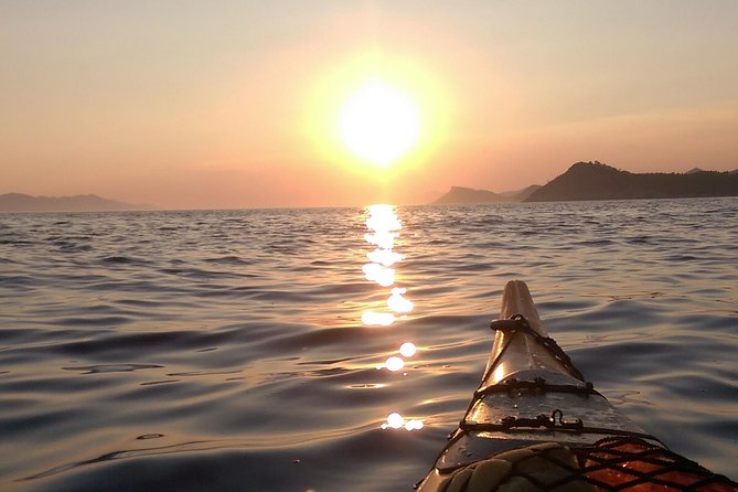 Sunset Kayaking from Lopud island - Sunset timing on Lopud: why the 6pm paddle feels smarter