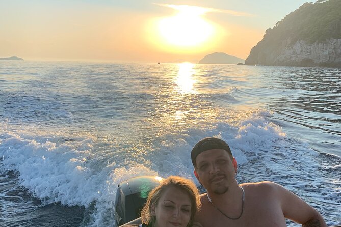 Sunset Tour–A Sunset That Isn’t Stuck in Front of the Old Town - Your Included Glass, and Why It Changes the Mood