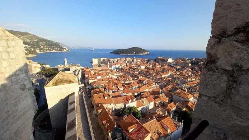 Sunset Wall Walk: 75-Minute Guided Tour & Free Exploration - Price, Tickets, and When This Tour Is Best Value