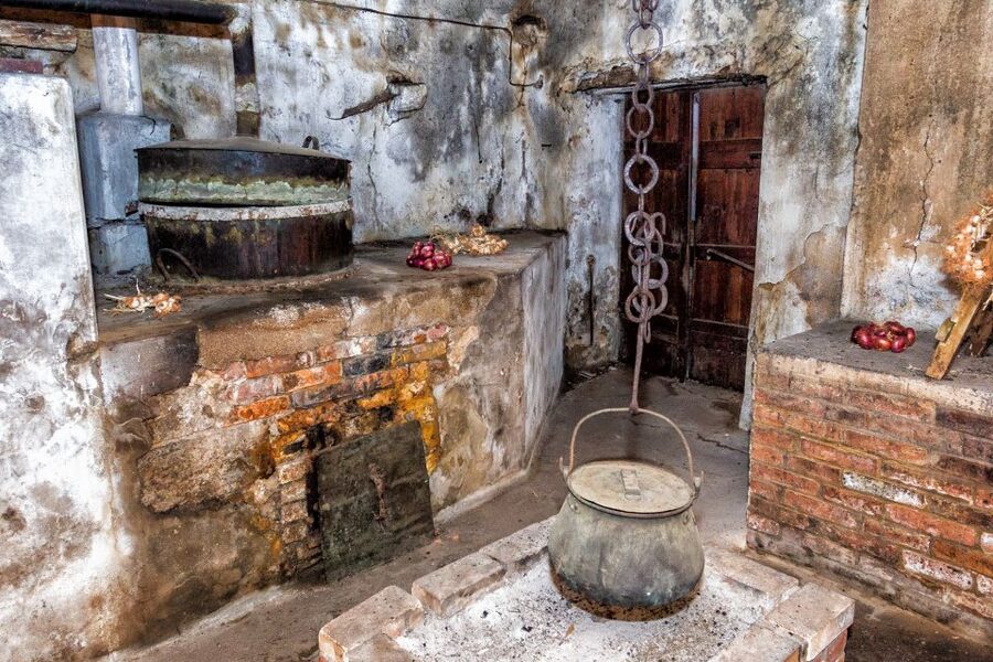 Taste & Tradition of Dubrovnik Countryside - Kameni mlin Stone Mill: Where Water Power Runs the Day